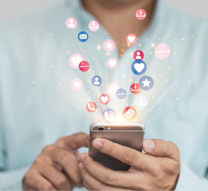 Advantages of email marketing for a business.